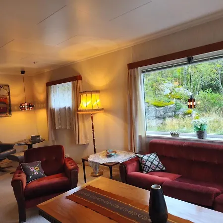 Midnight-sun And Northern-lights House By Ocean Hébergement de vacances Vitting