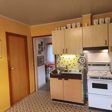 Midnight-sun And Northern-lights House By Ocean Prázdninový dům